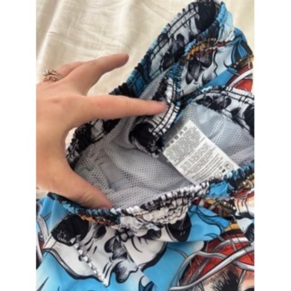 FSBN Fishbone Mens Skull Flame Barbed Wire Graphic Board Shorts Blue Size S - Picture 5 of 5